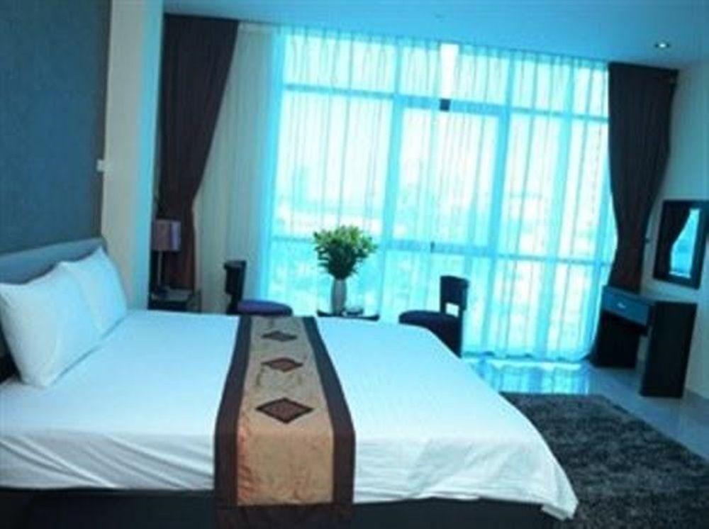 Phu Nhuan Hotel Hanoi Bagian luar foto